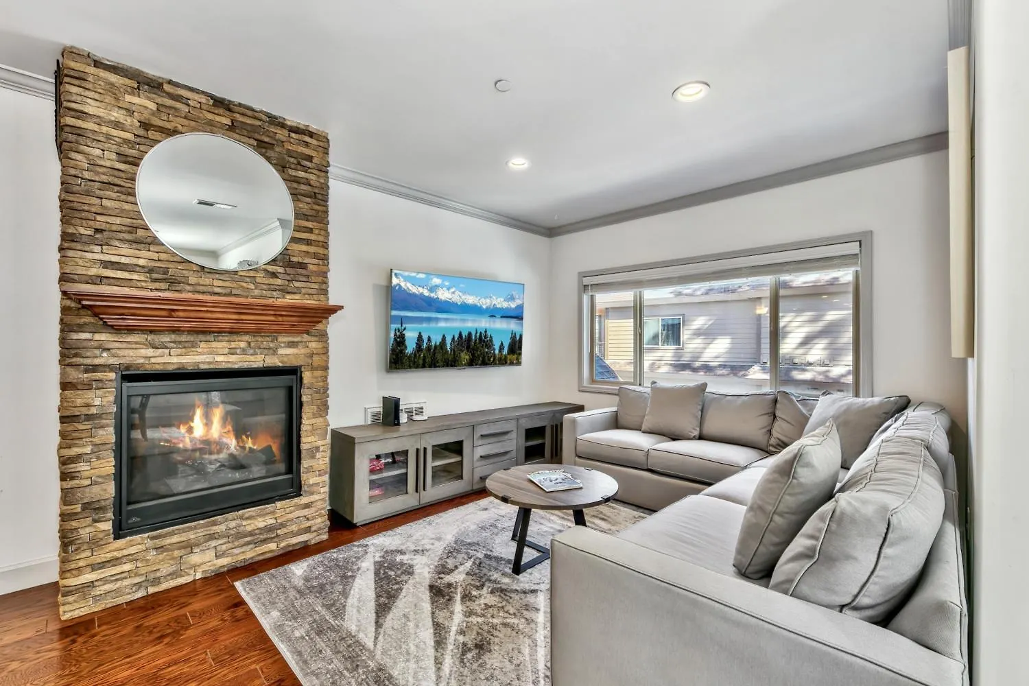 Tahoe Woods 501 - Location Spacious Walk To Beach South Lake Tahoe Villa